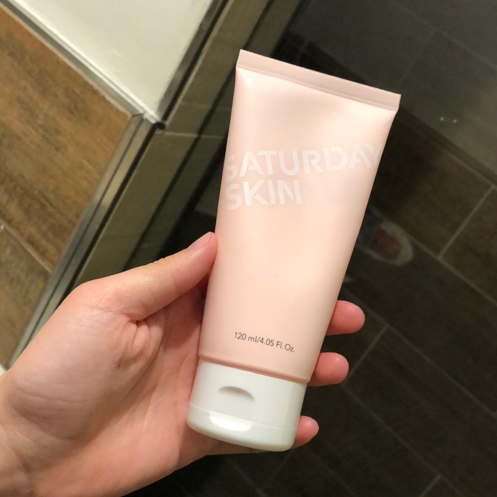 Saturday skin face wash